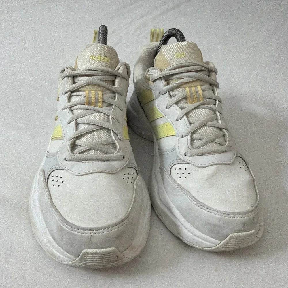 Adidas Neo Strutter shoes womens Size 7 Gym Running Shoe CrossFit Pickleball Fit